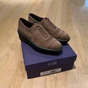 Stuart Weitzman Zealous in Taupe Velour - Women’s Size 6